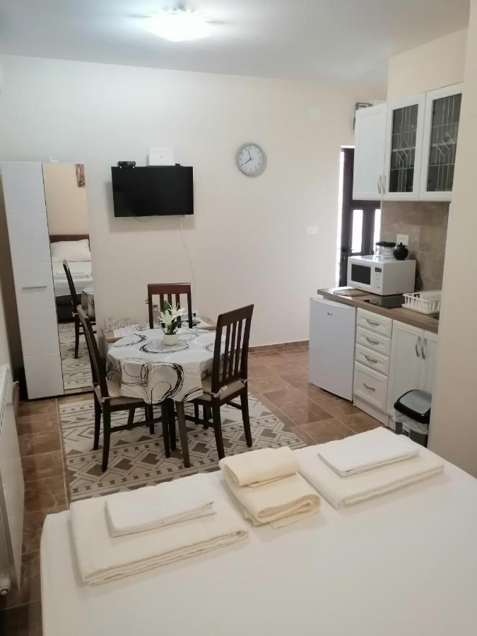 Apartman Petovic Kotor Bagian luar foto